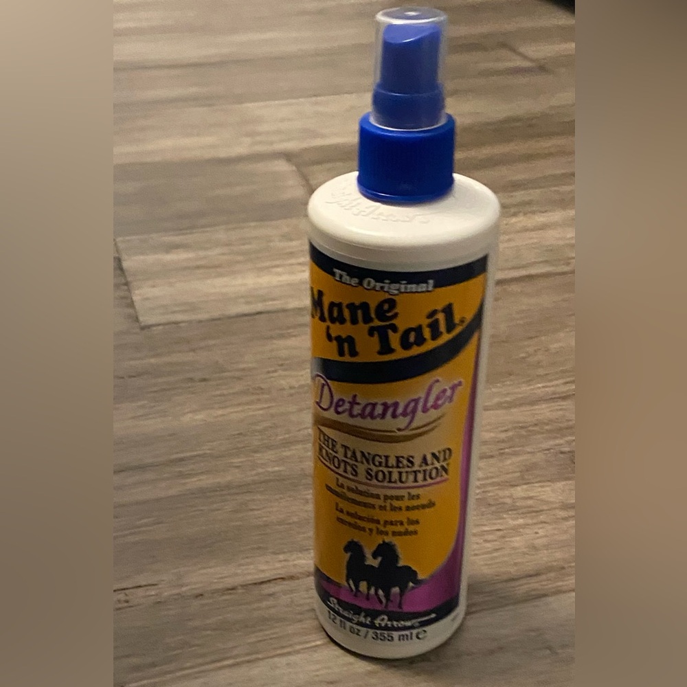 NEW in package-never opened- Mane ‘n Tail detangler: large bottle-BUNDLE to save